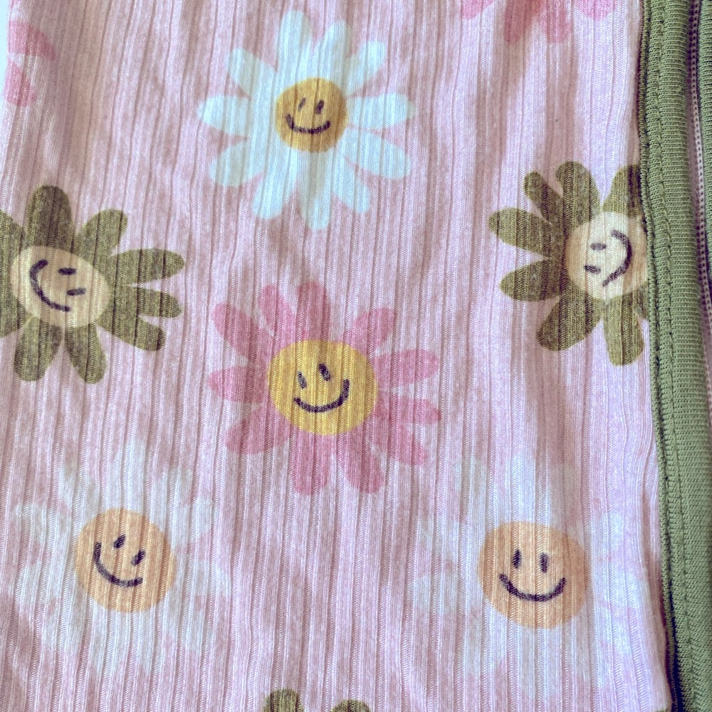 NWOT Posh Peanut Flower Power Smile One Piece Size 2T - Picture 6 of 6